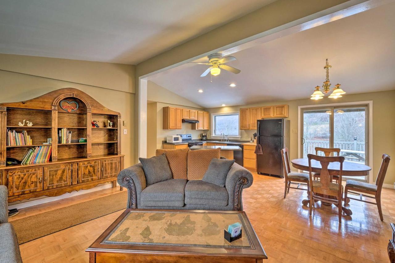Quiet Catskills Getaway With Deck And Mtn Views New Kingston Zewnętrze zdjęcie