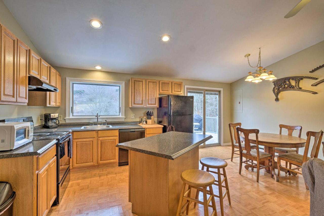 Quiet Catskills Getaway With Deck And Mtn Views New Kingston Zewnętrze zdjęcie